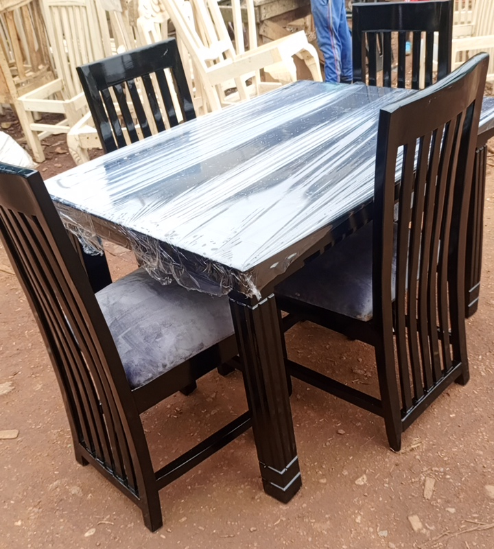 4seater dinning tables